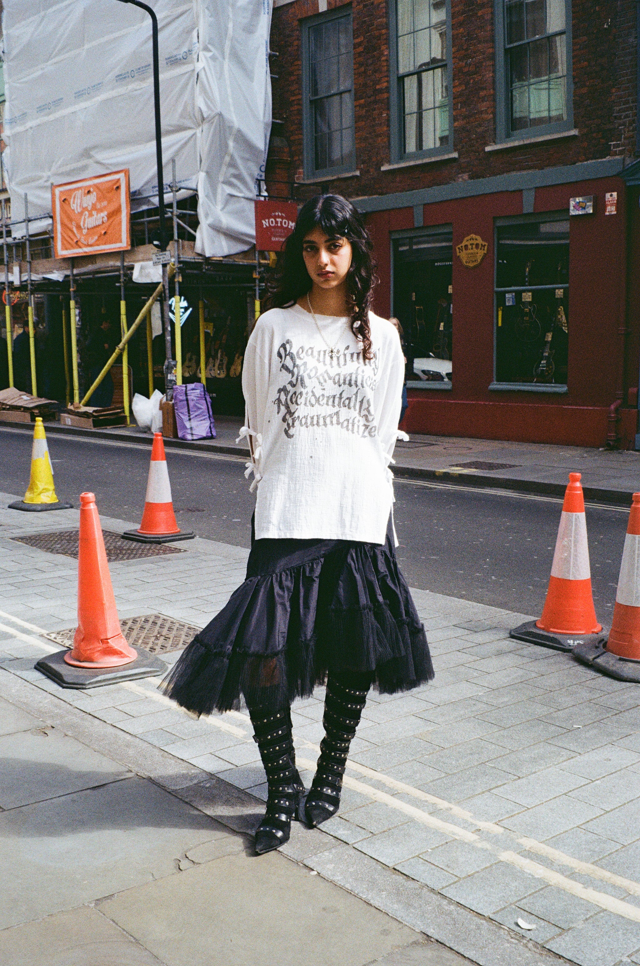 IT'S KNOT ME, IT'S YOU - MUSLIN LONG SLEEVE TOP - Image 6