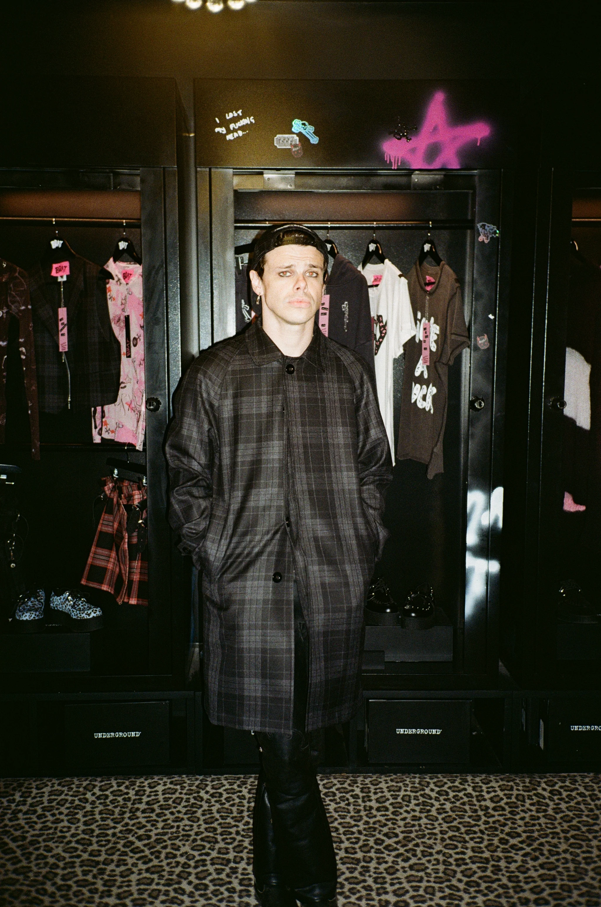TART TRENCH COAT - Image 2